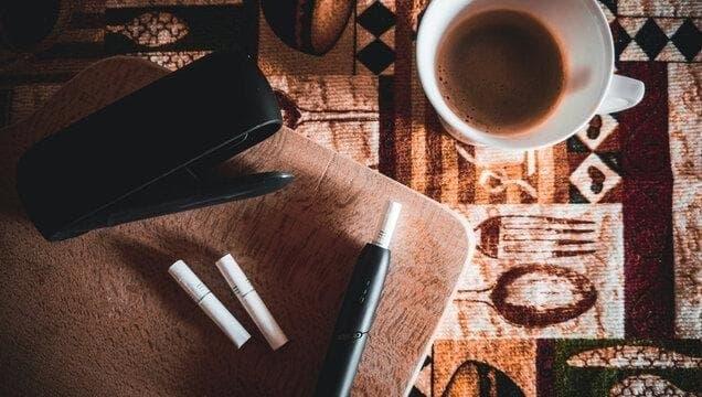 Czy e papierosy ułatwiają życie po rzuceniu palenia — praktyczny przewodnik dla byłych palaczy