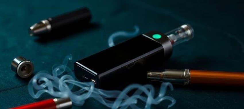 E-Zigaretten Shop przewodnik — najlepsze e-liquidy, akcesoria i inspiracje vape background dla początkujących i zaawansowanych